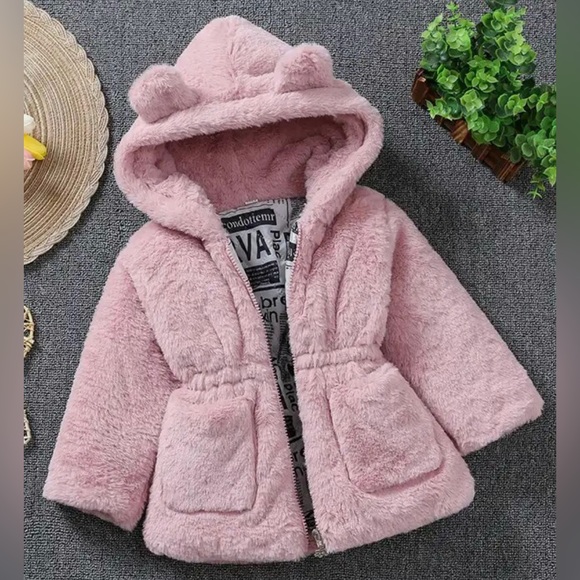 Girls 2T Faux Fur Pink Full Zip Hood Winter Coat
Warm Fluffy Dressy Toddler - Picture 2 of 5